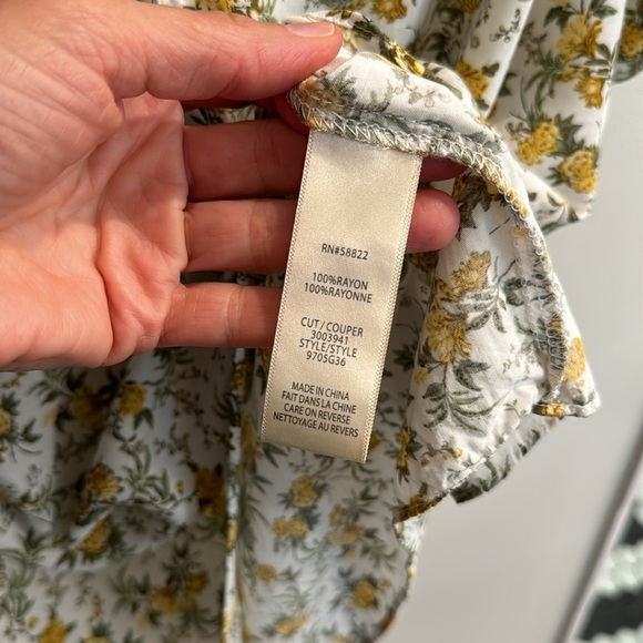 Max Studio Blouse Size Small - Picture 5 of 7